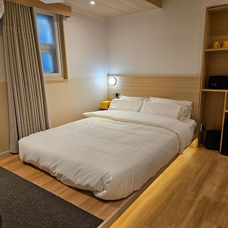 2025 Renovated- Hotel Marguerite Seoul Exterior photo