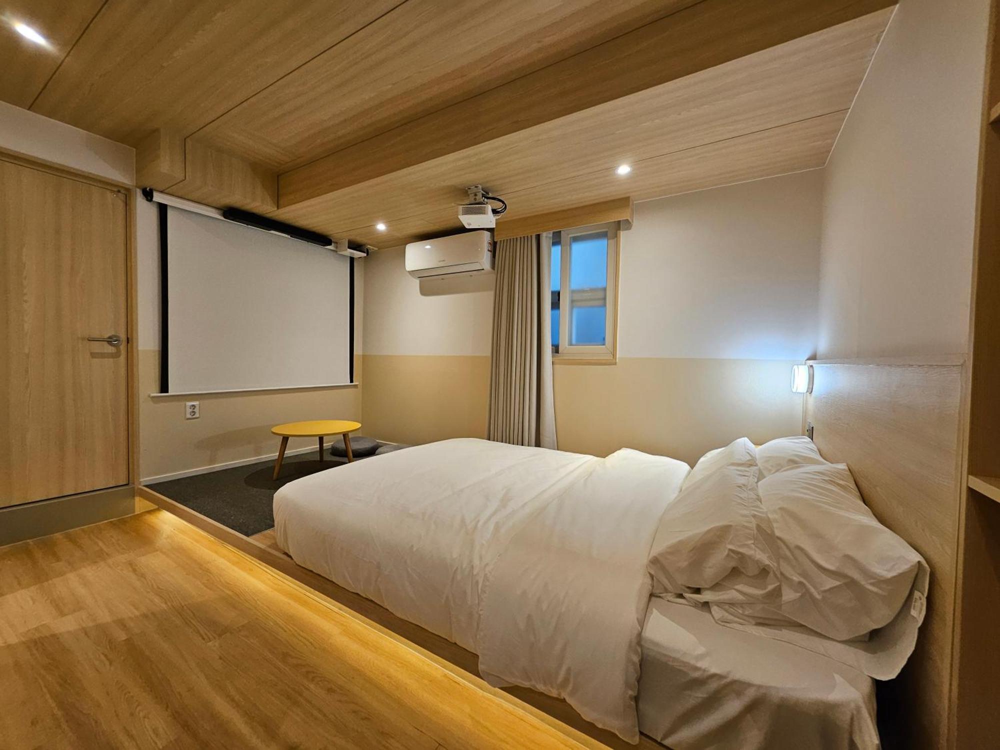 2025 Renovated- Hotel Marguerite Seoul Exterior photo
