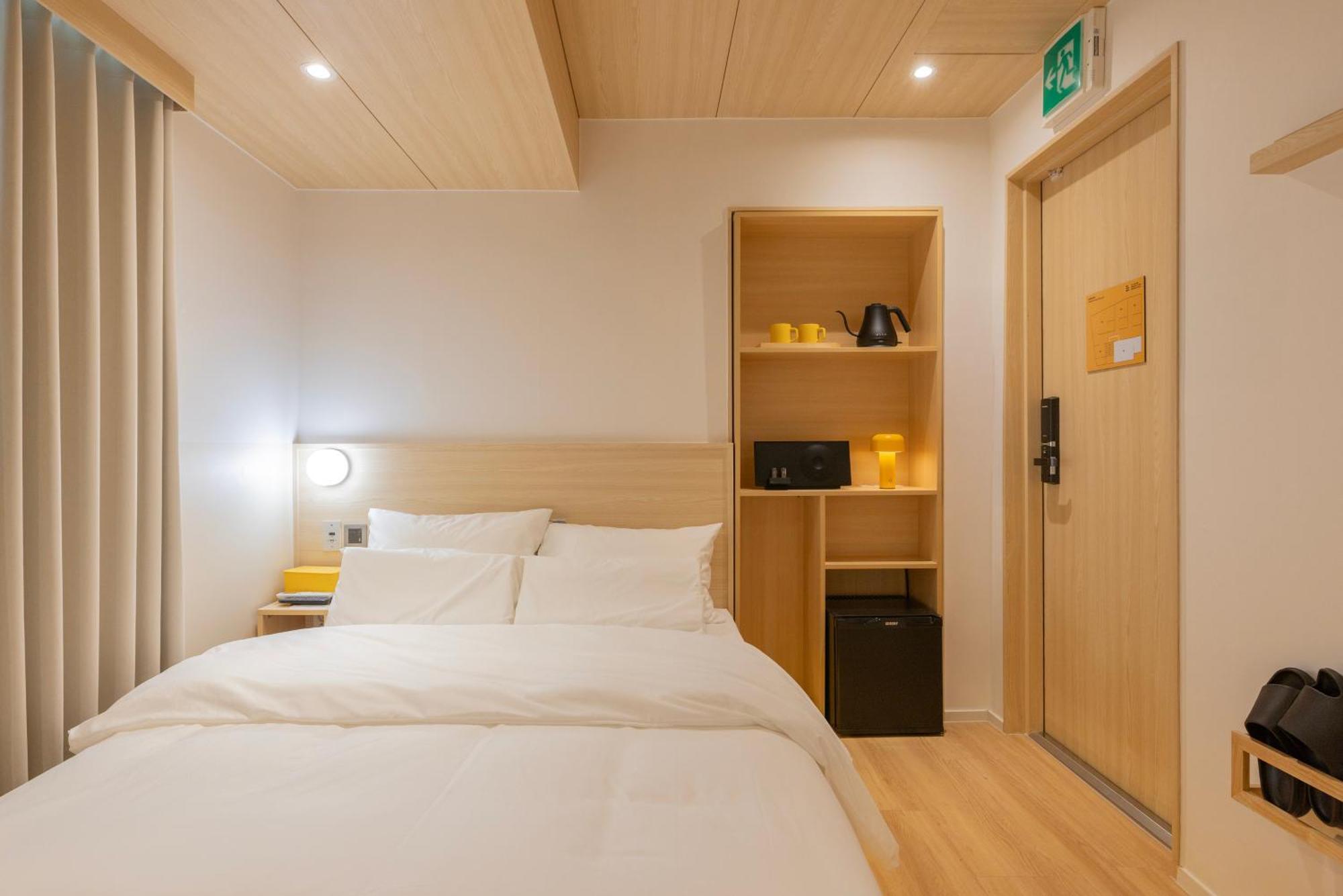 2025 Renovated- Hotel Marguerite Seoul Exterior photo